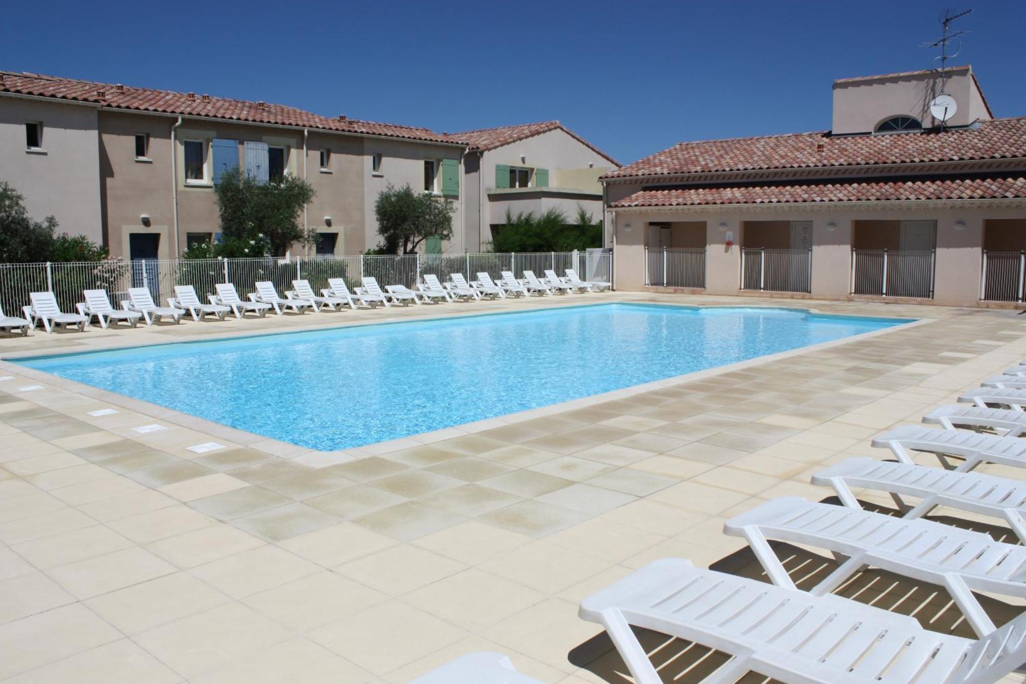 Pleasant Gite, With Collective Heated Swimming Pool, In The Heart Of The Alpilles In Mouries, 4/6 People. Villa Dış mekan fotoğraf